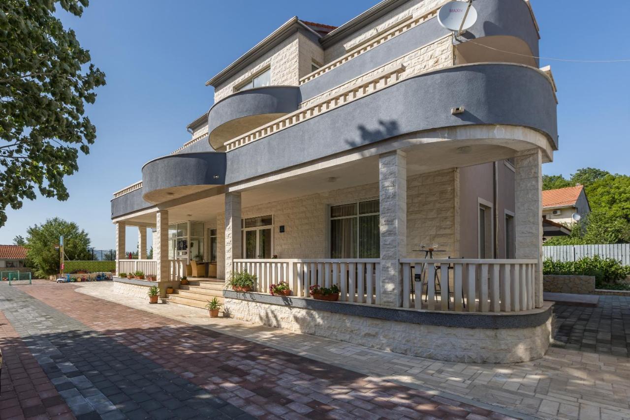 Apartments Ana Umljanovic Exterior foto
